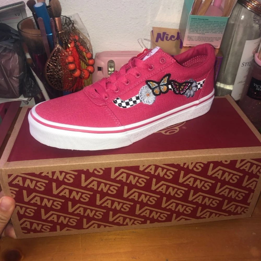 Girls vans